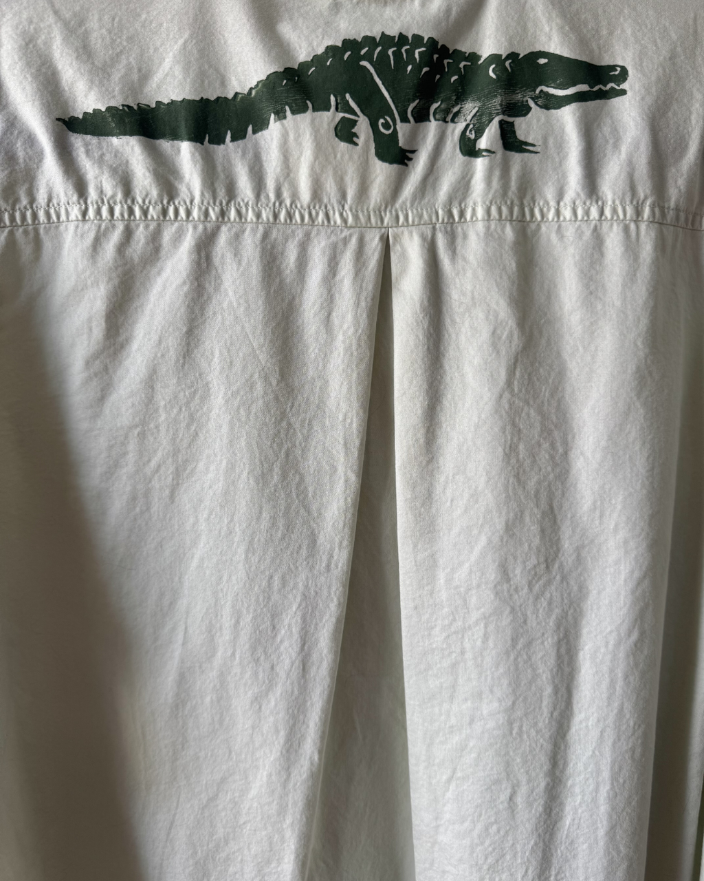 Alligator Crossing Button Down