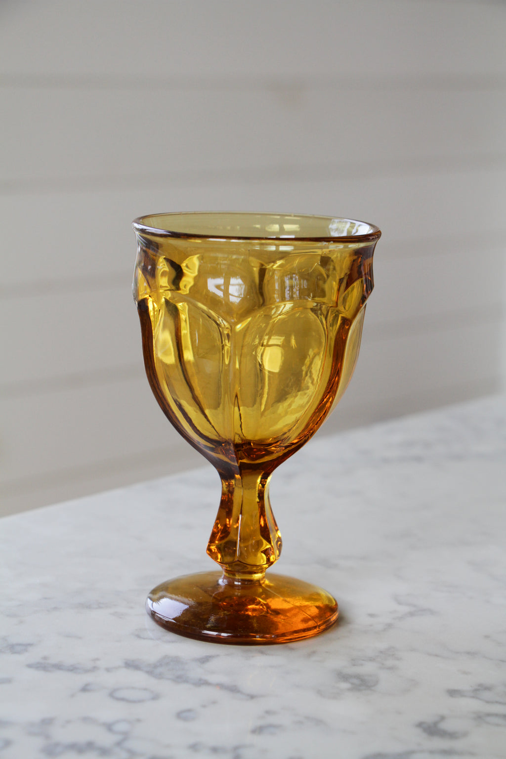 Amber Coupes